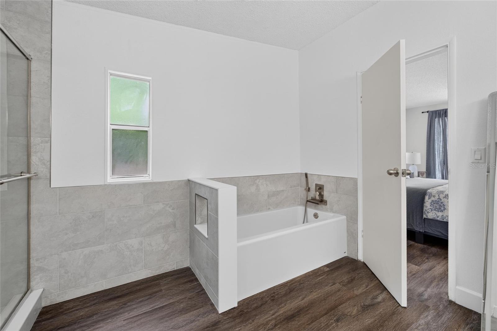 9690 JEROME DR — photo 45