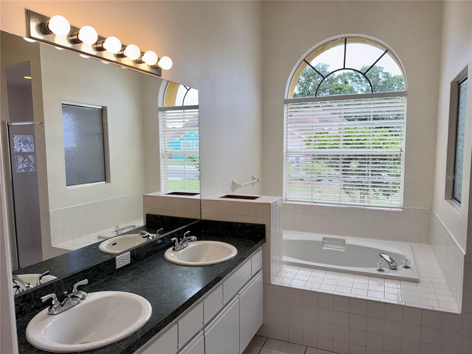 1959 WOOD TRAIL ST — photo 19