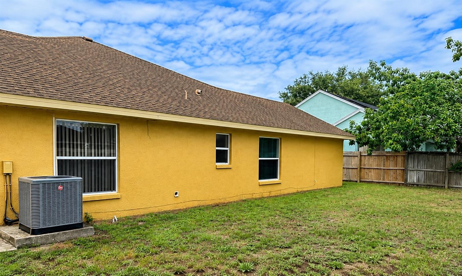 1959 WOOD TRAIL ST — photo 42