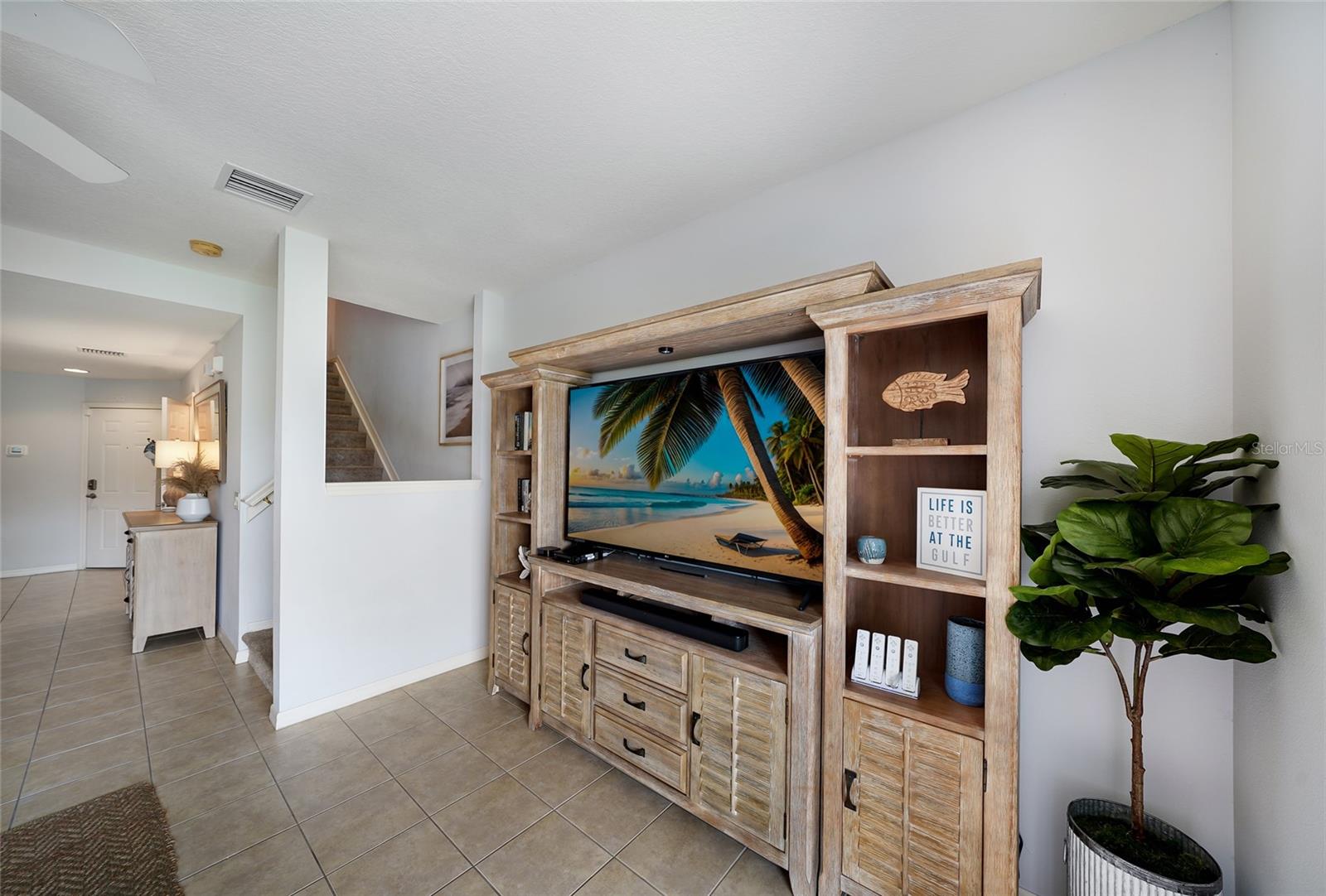 7258 HAMILTON RD — photo 8