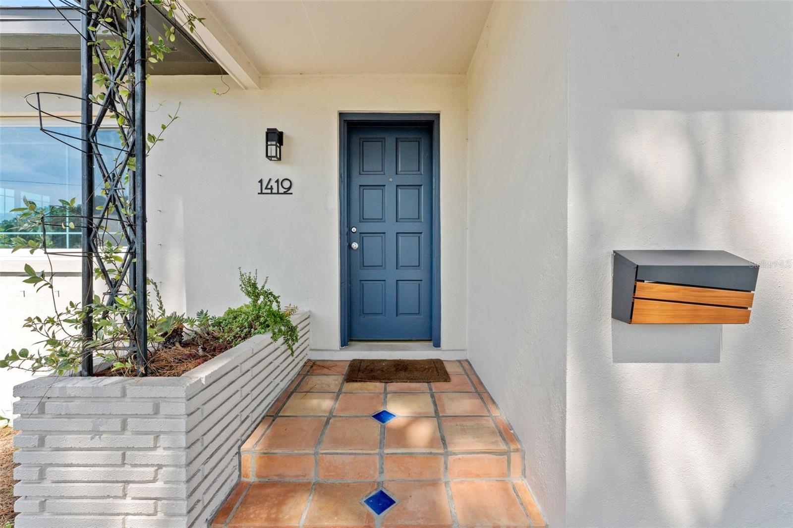 1419 TYRONE BLVD N — photo 25