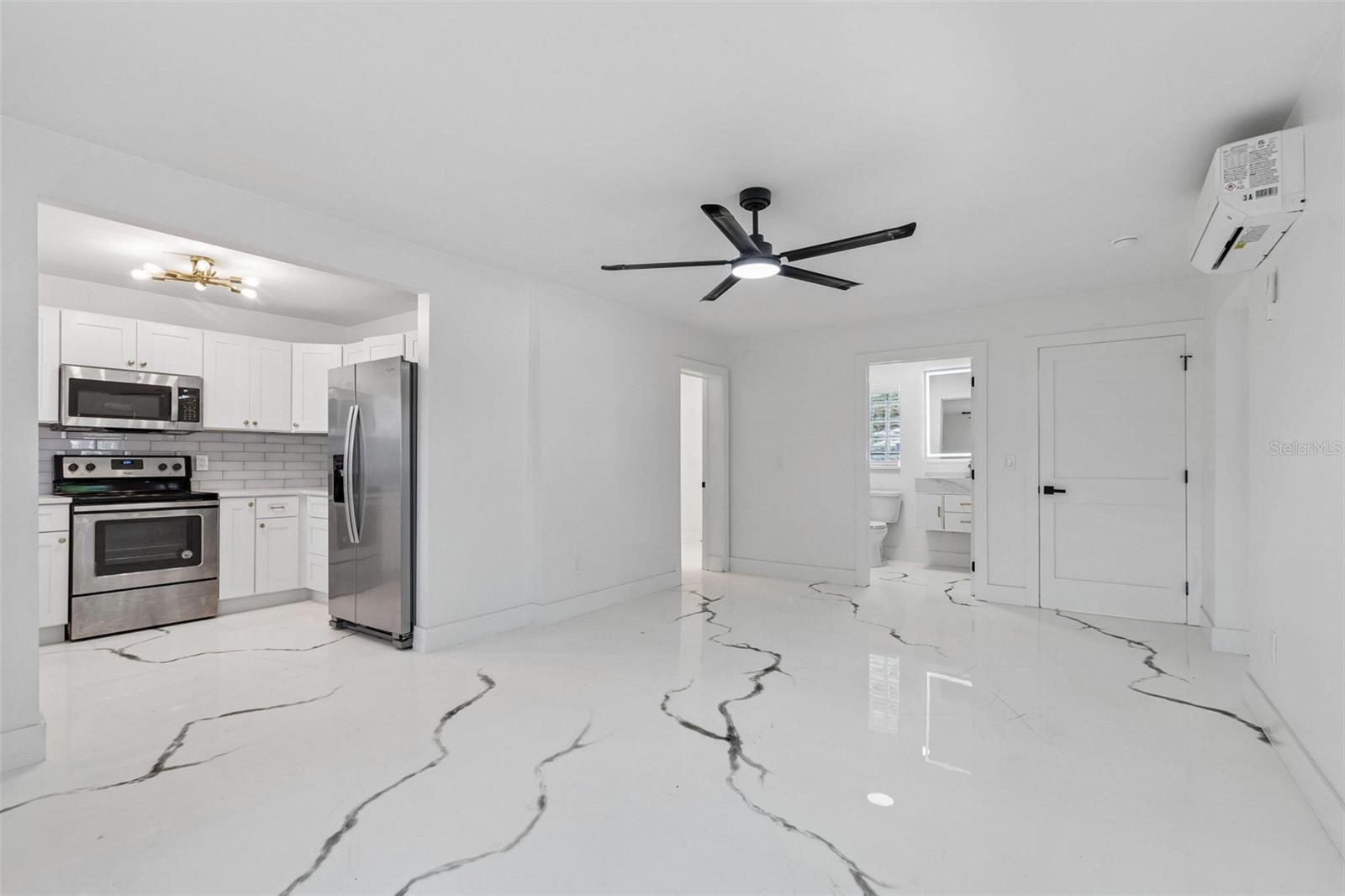 4125 GROVE — photo 21