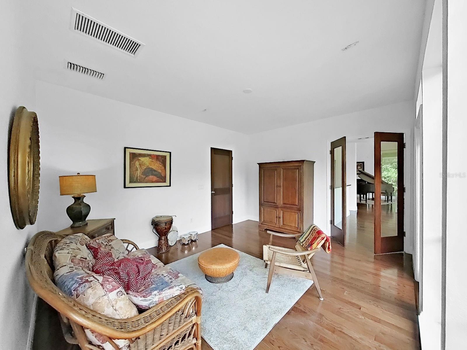 1729 FATS LN — photo 33