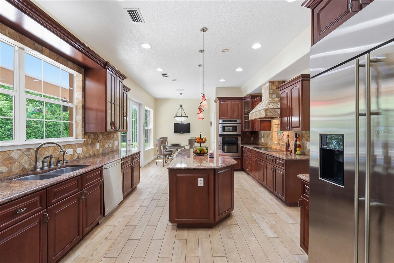 10307 RECLINATA LN — photo 23