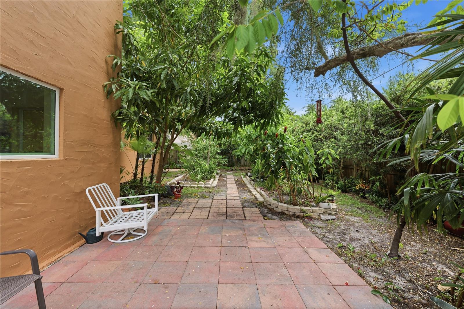 10307 RECLINATA LN — photo 45