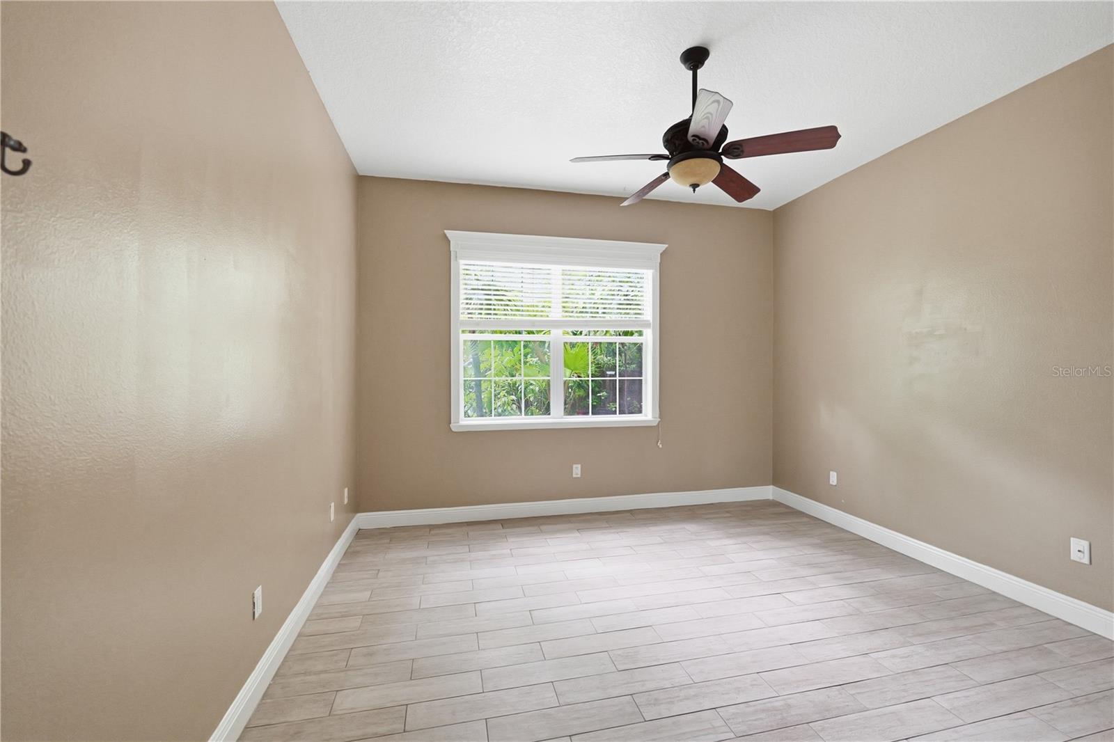 10307 RECLINATA LN — photo 30
