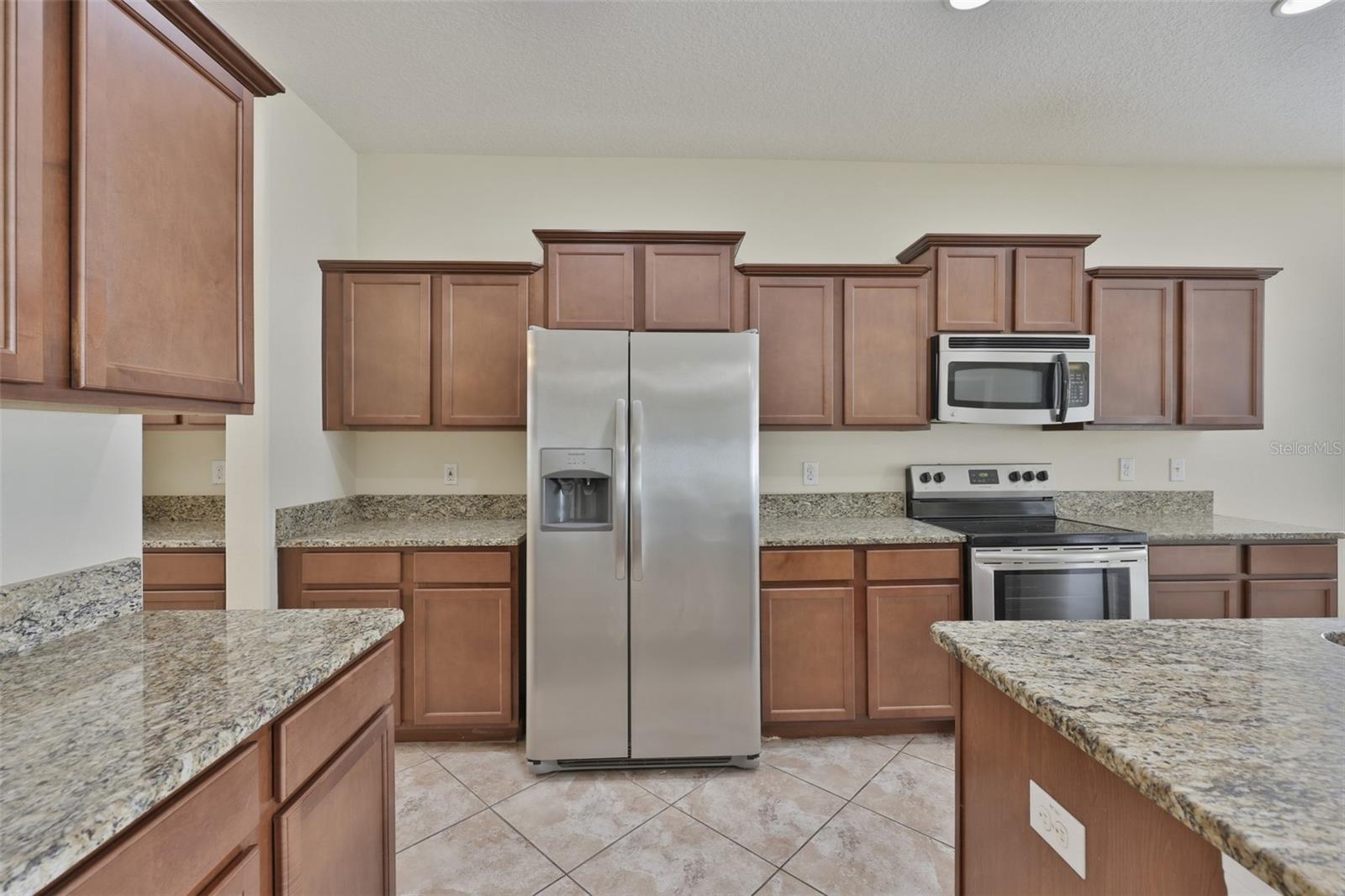 10811 KIRKWALL PORT DR — photo 15