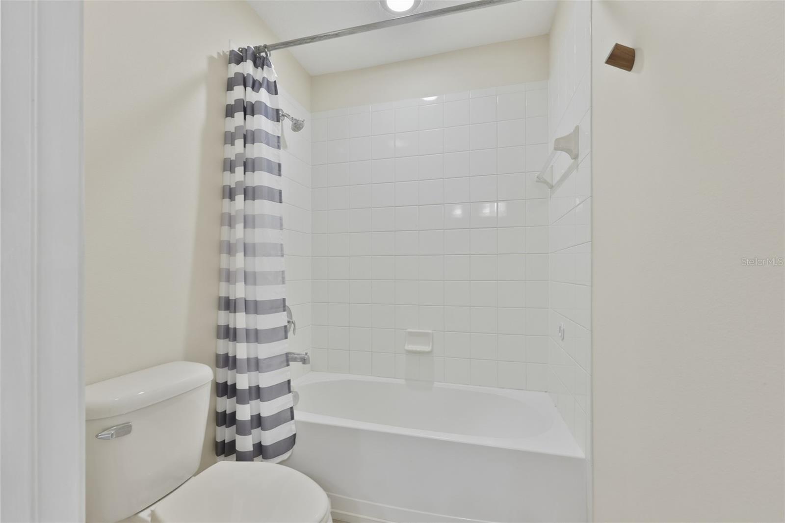 10811 KIRKWALL PORT DR — photo 41