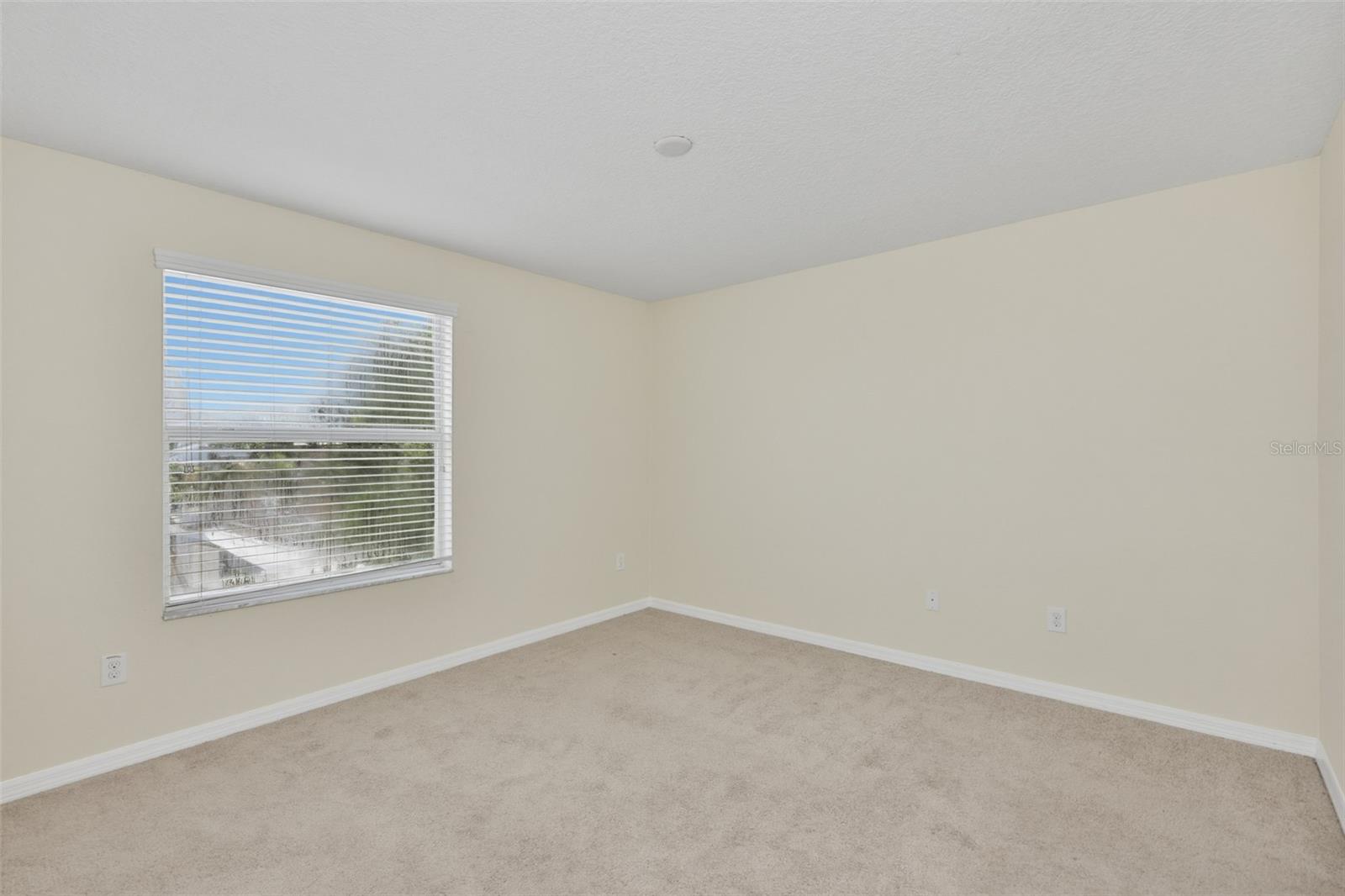 10811 KIRKWALL PORT DR — photo 46