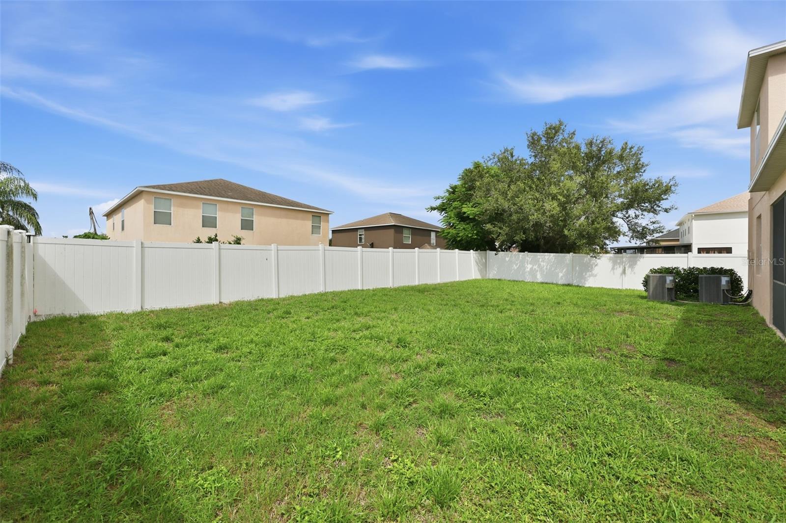 10811 KIRKWALL PORT DR — photo 62