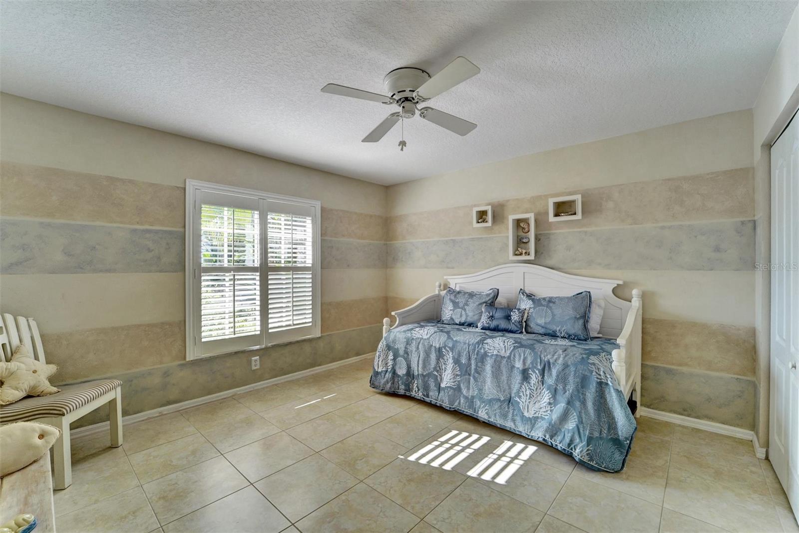 740 SALT LAKE DR — photo 19