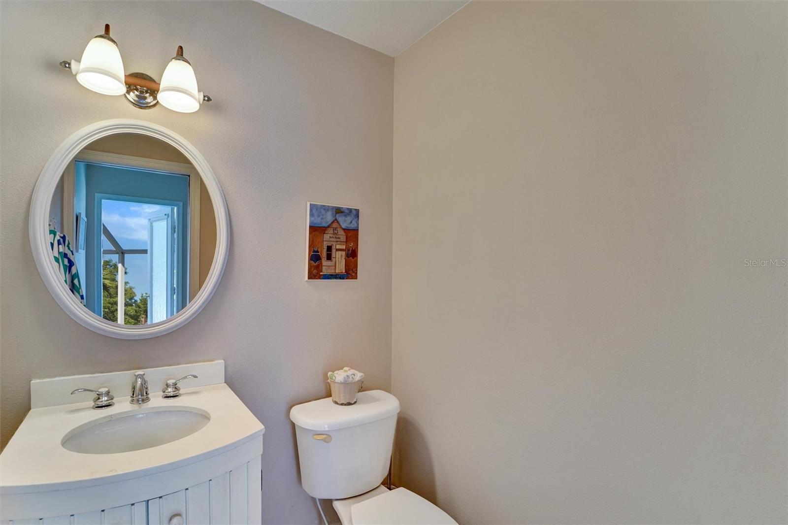 740 SALT LAKE DR — photo 38