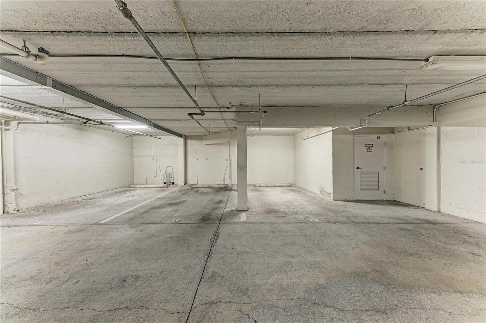 5200 MANORWOOD DR #2D — photo 53