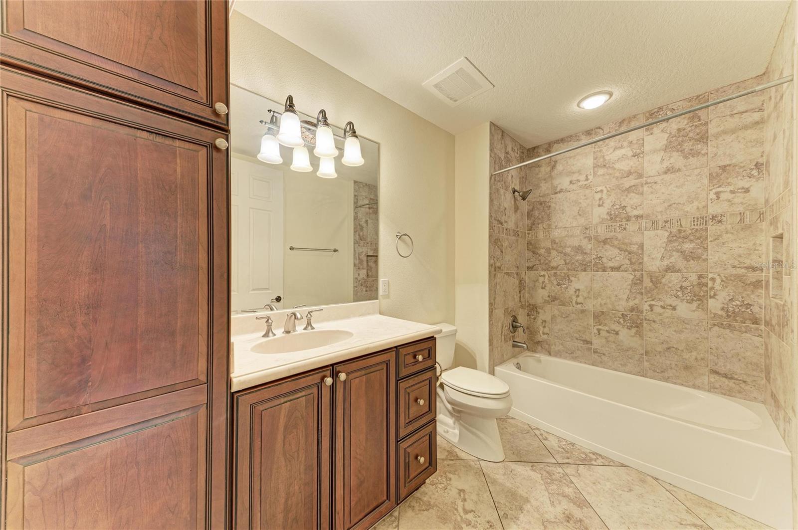 5200 MANORWOOD DR #2D — photo 46