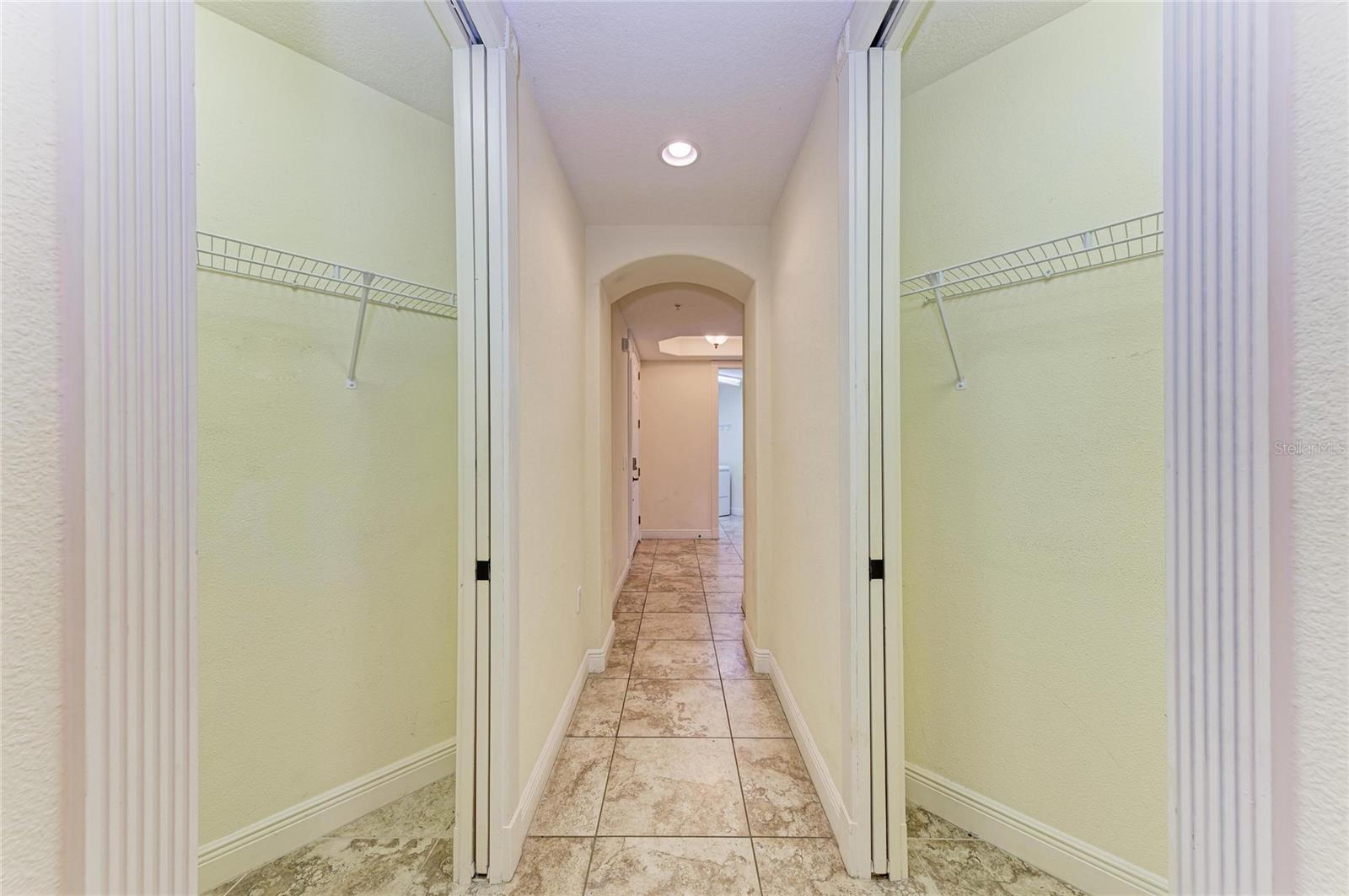 5200 MANORWOOD DR #2D — photo 37