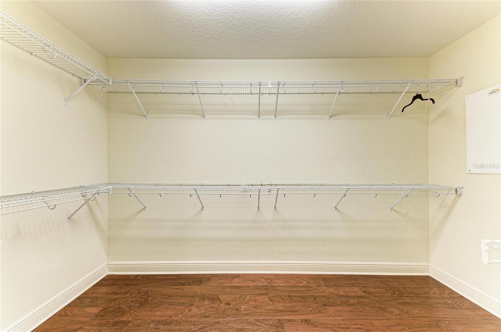 5200 MANORWOOD DR #2D — photo 33