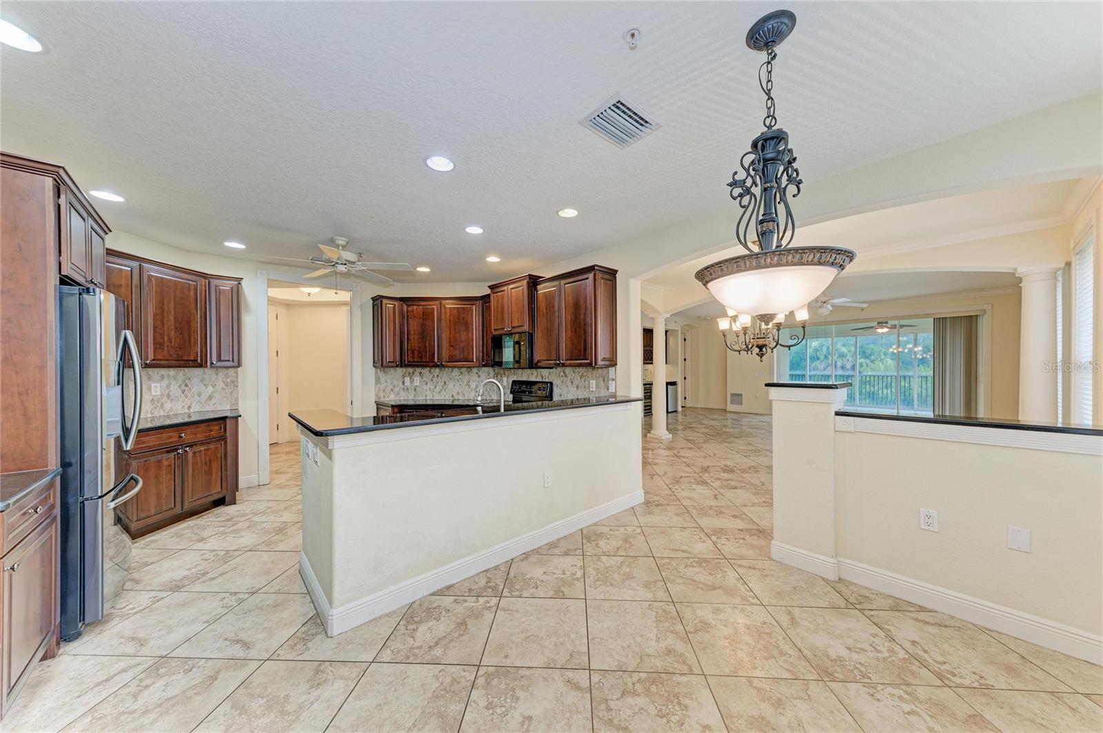 5200 MANORWOOD DR #2D — photo 21