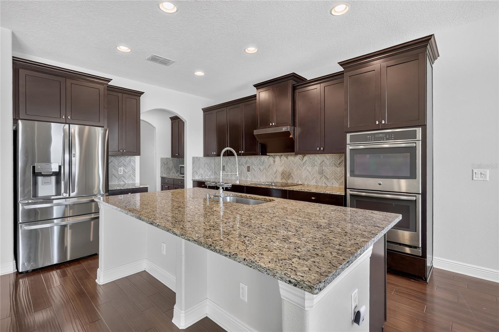 1806 NATURE VIEW DR — photo 29