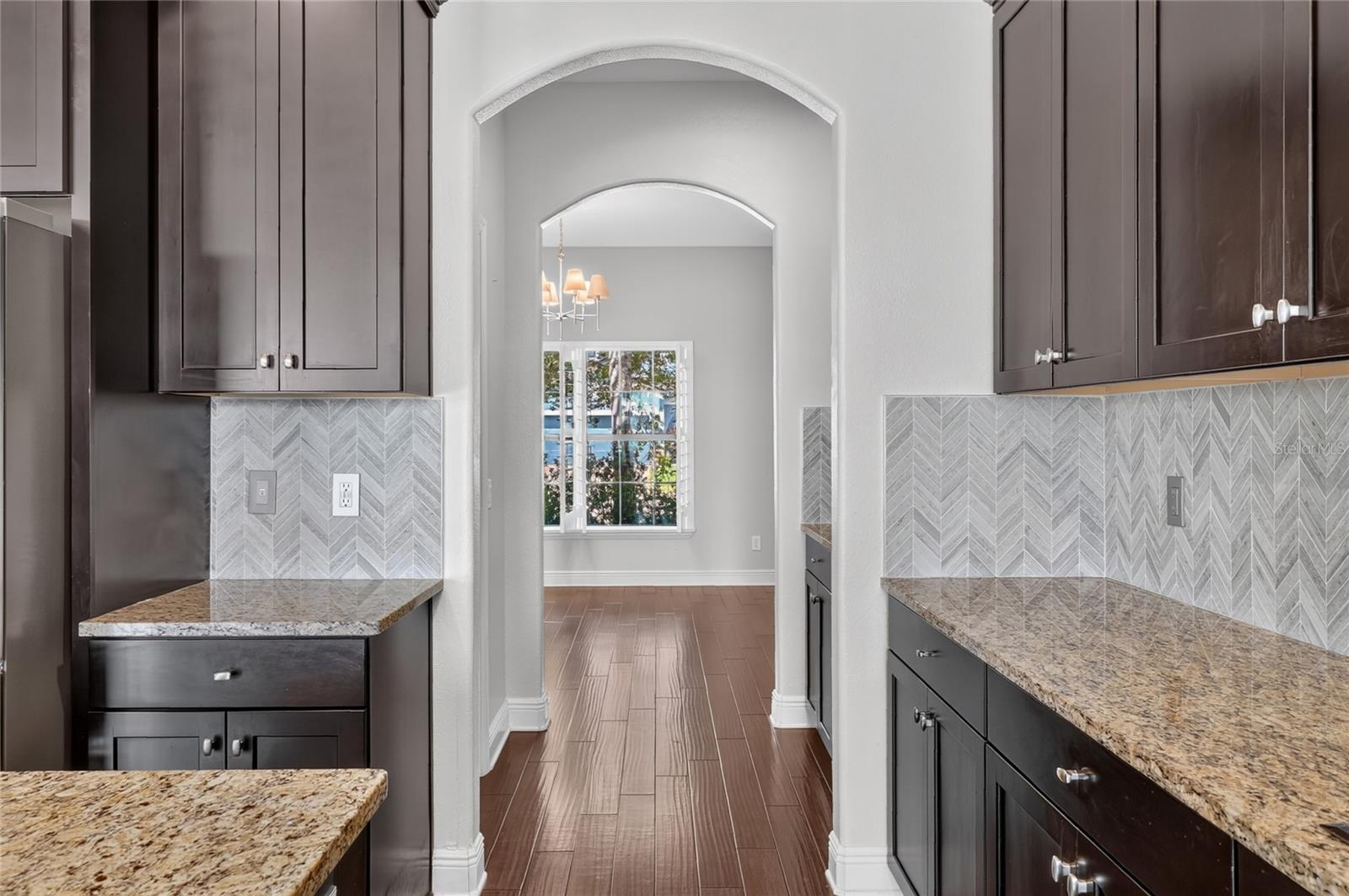 1806 NATURE VIEW DR — photo 33