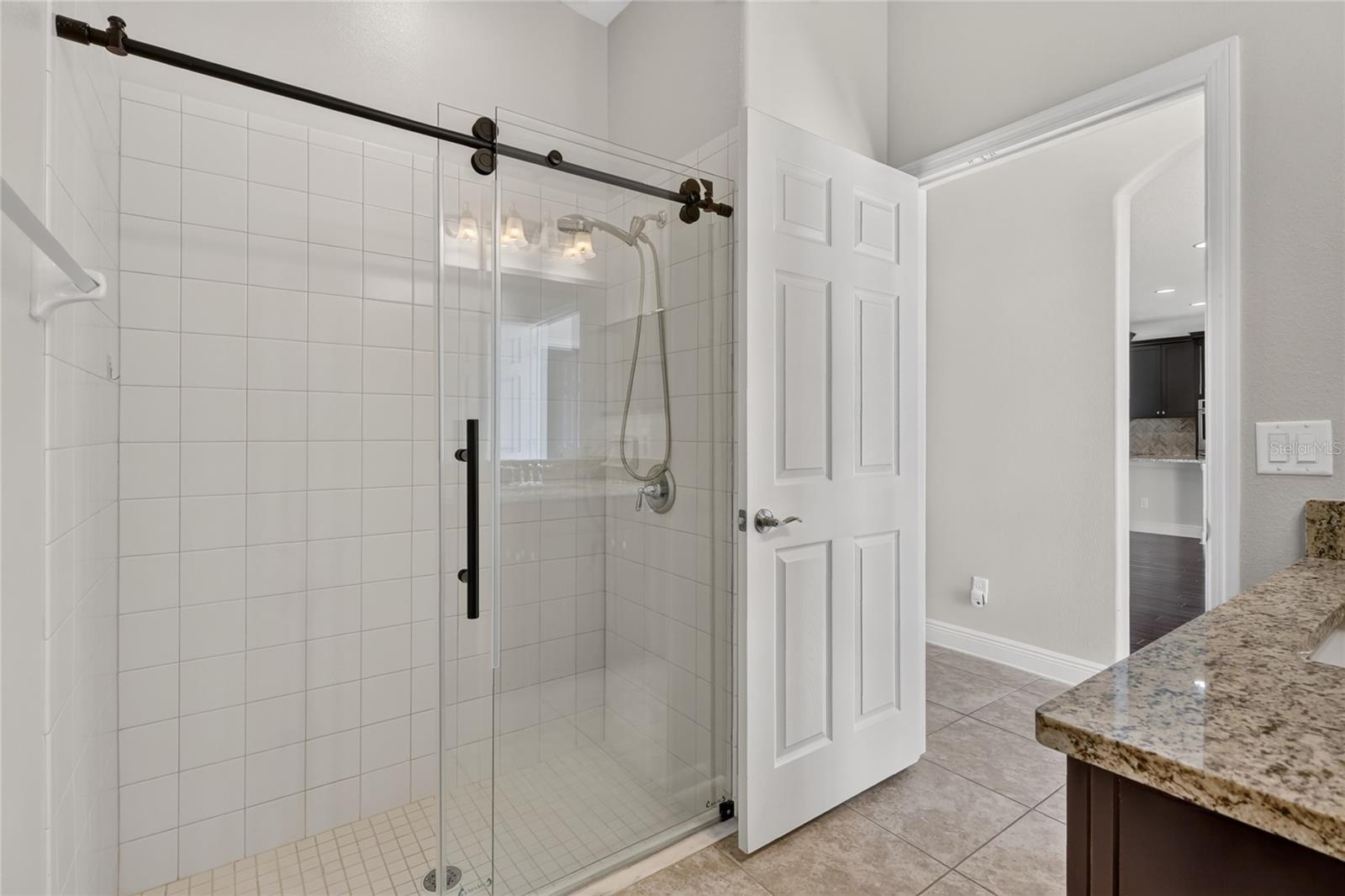 1806 NATURE VIEW DR — photo 44