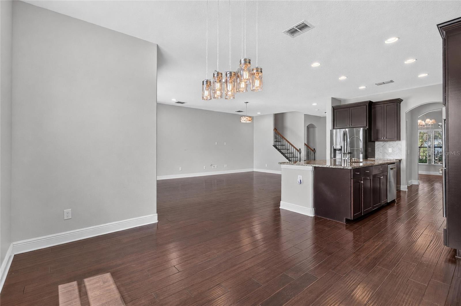 1806 NATURE VIEW DR — photo 39