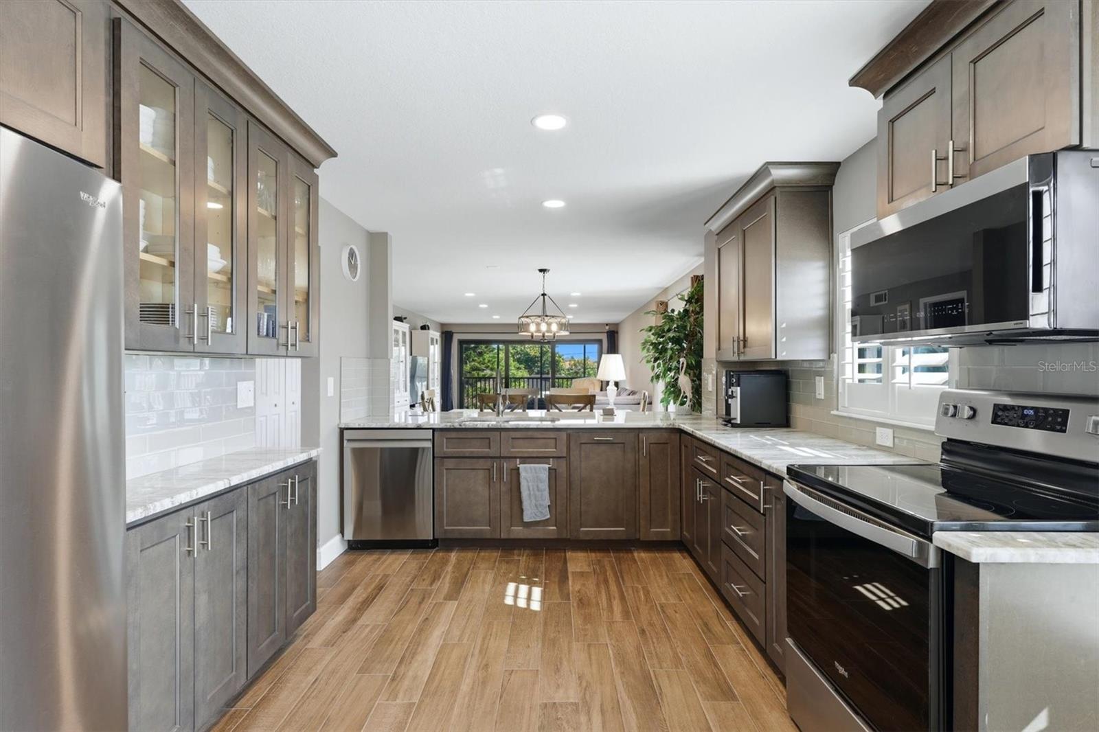 1001 BENJAMIN FRANKLIN DR #206 — photo 26