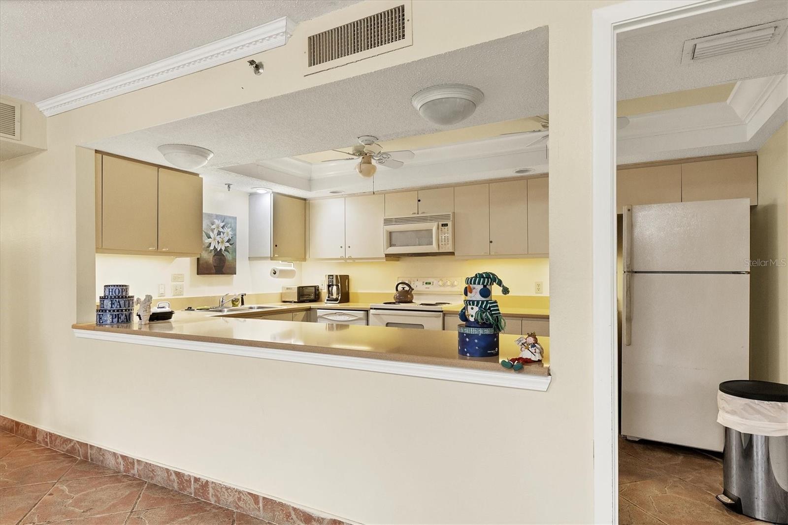 1001 BENJAMIN FRANKLIN DR #206 — photo 56