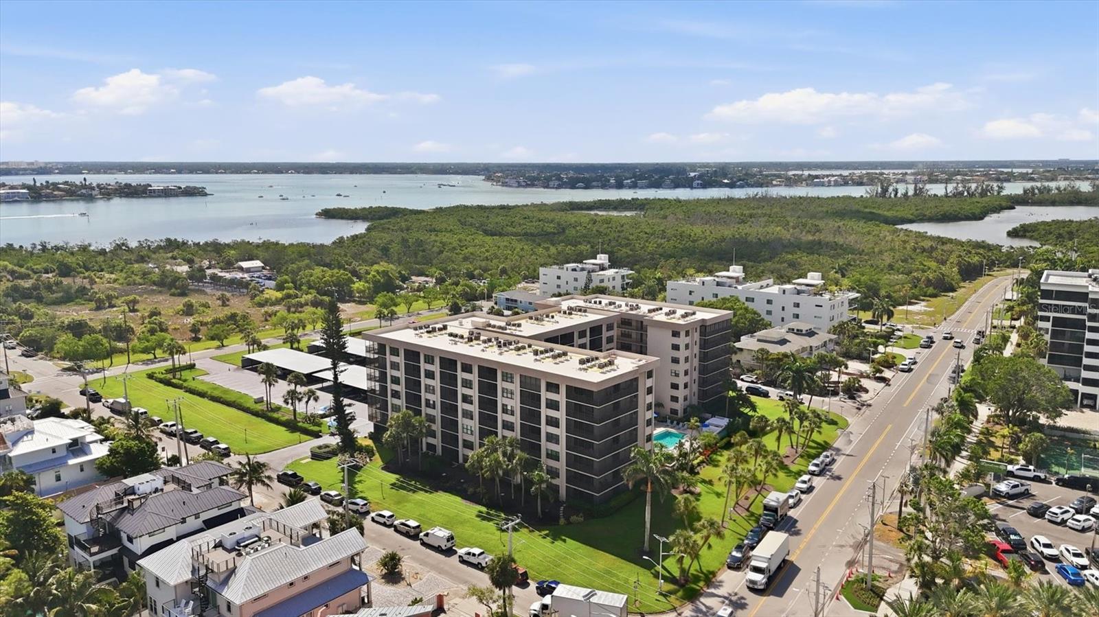 1001 BENJAMIN FRANKLIN DR #206 — photo 47