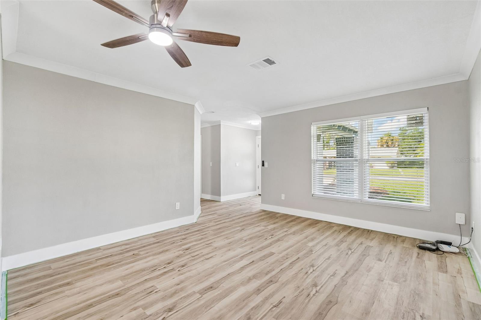 4559 INGERSOL PL — photo 28