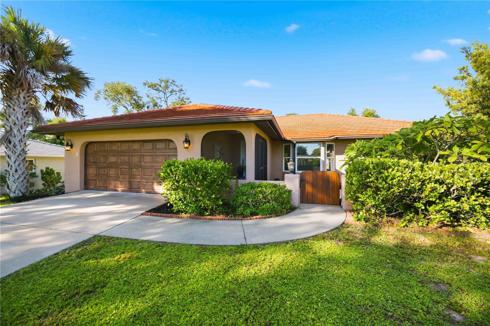 2317 GOYA DR — photo 14