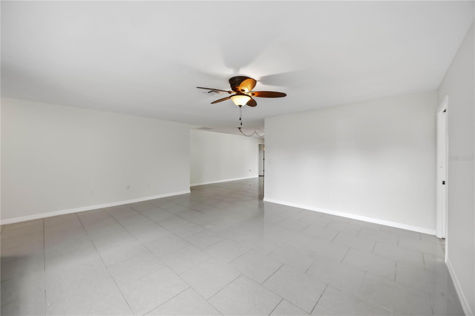 2317 GOYA DR — photo 20