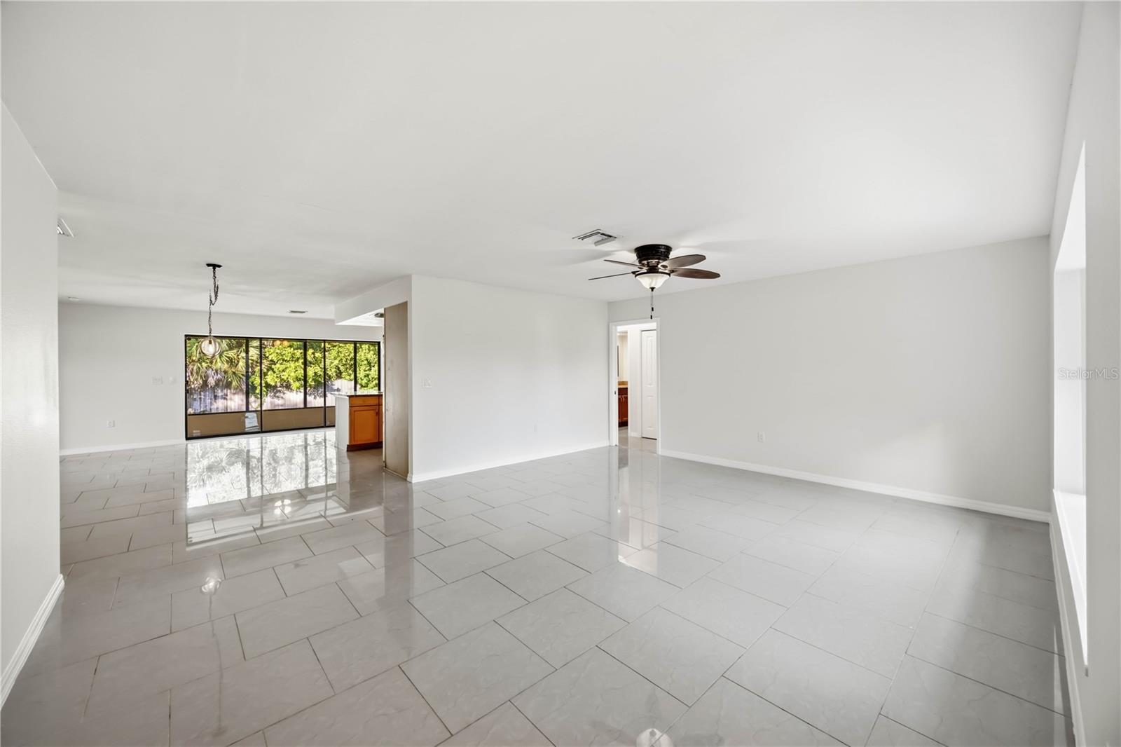 2317 GOYA DR — photo 5