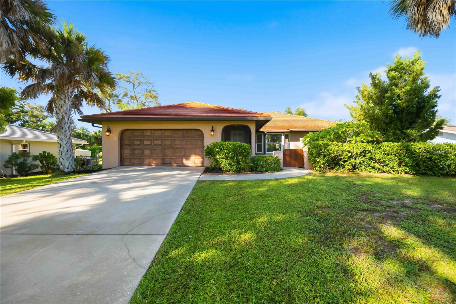 2317 GOYA DR — photo 10