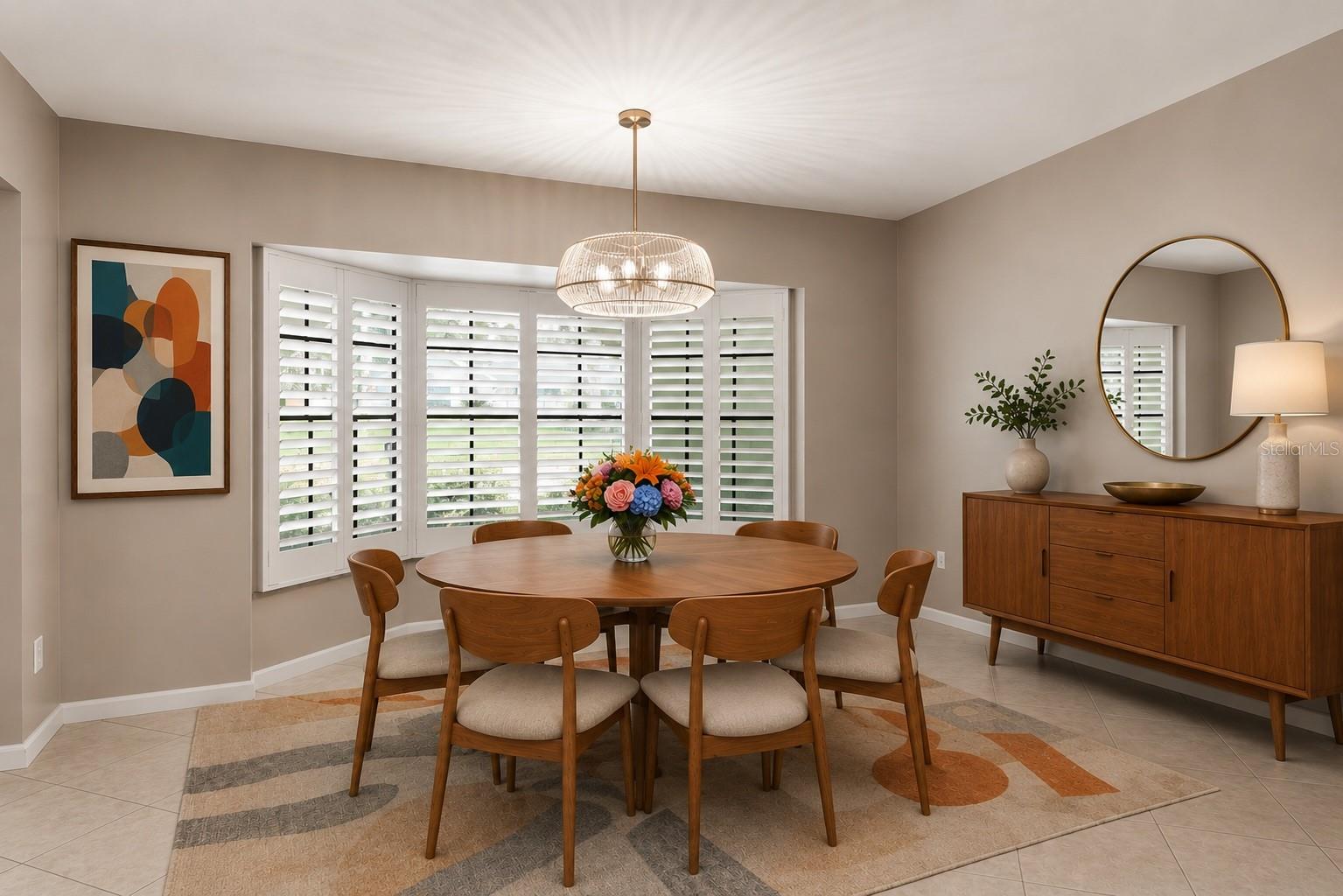 302 BLOOMINGFIELD DR — photo 13