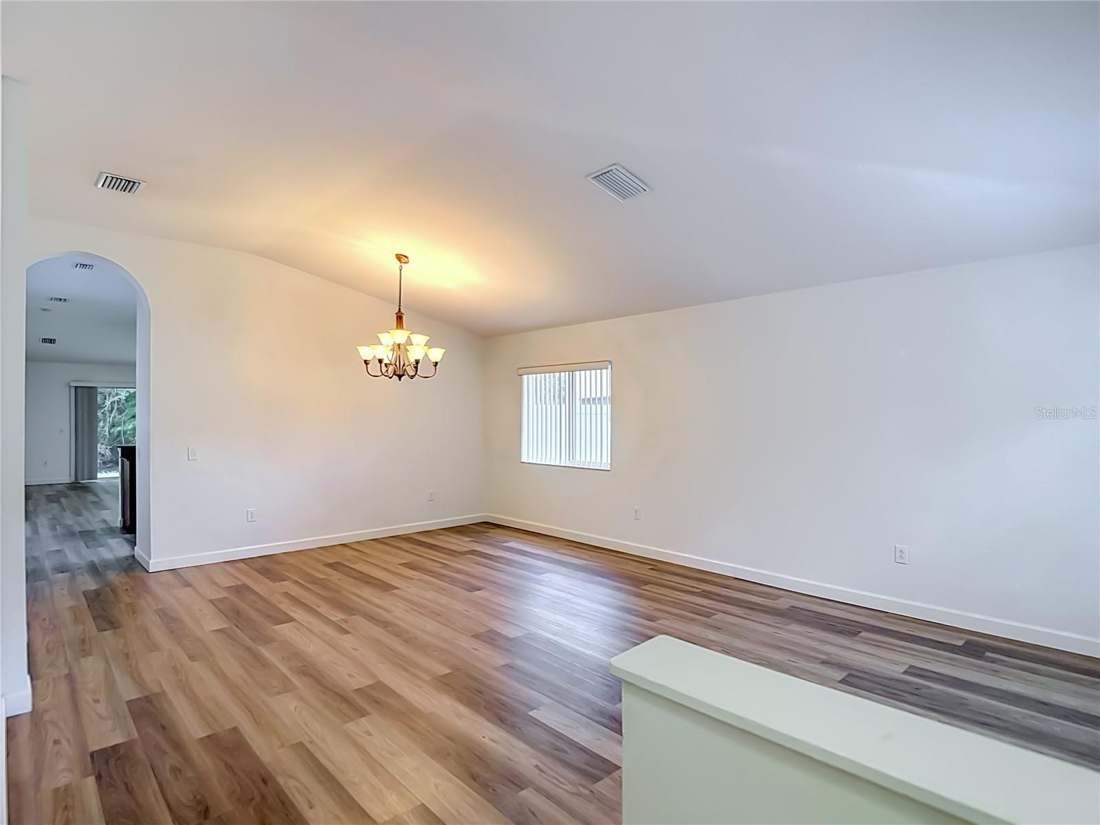 4751 BARCHETTA — photo 21