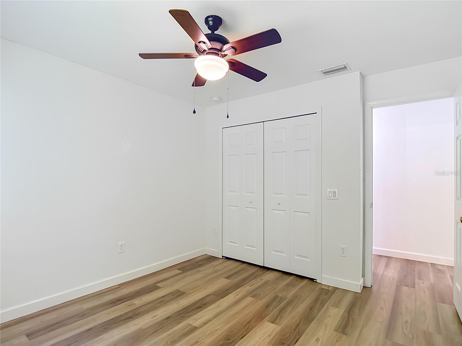 4751 BARCHETTA — photo 45