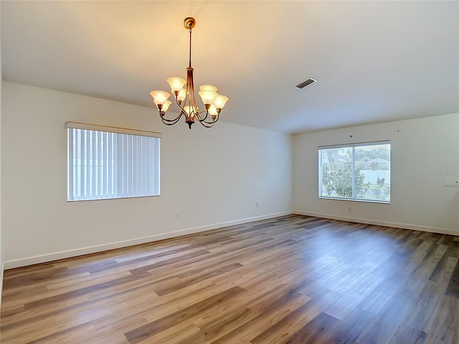 4751 BARCHETTA — photo 26