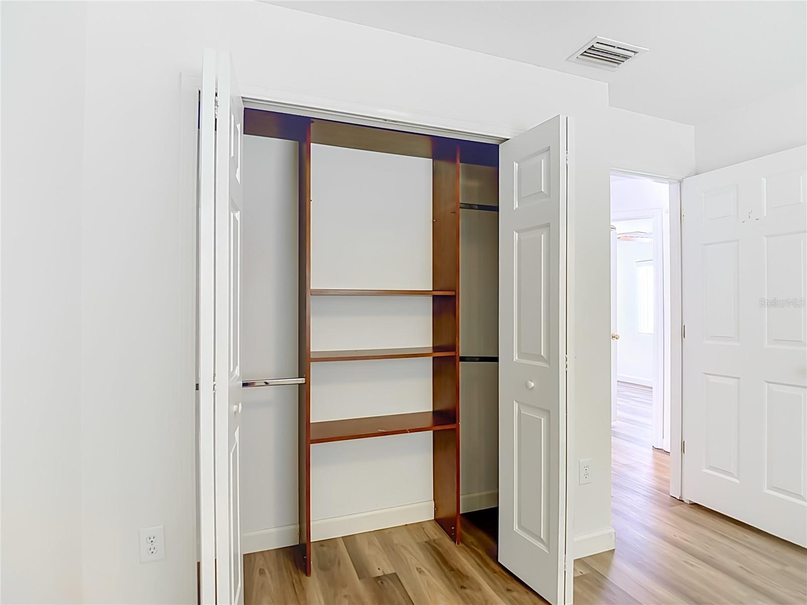4751 BARCHETTA — photo 47
