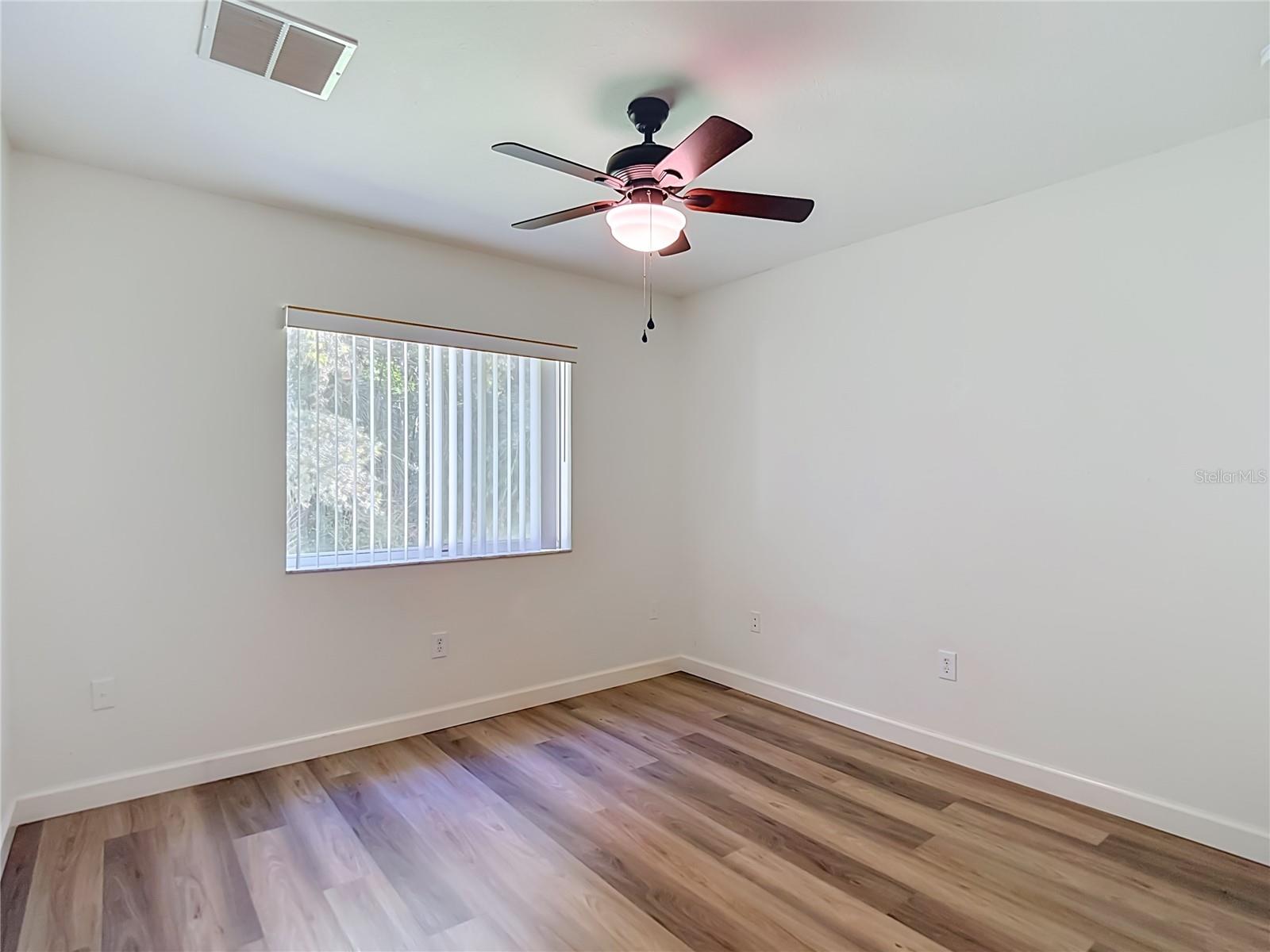 4751 BARCHETTA — photo 44