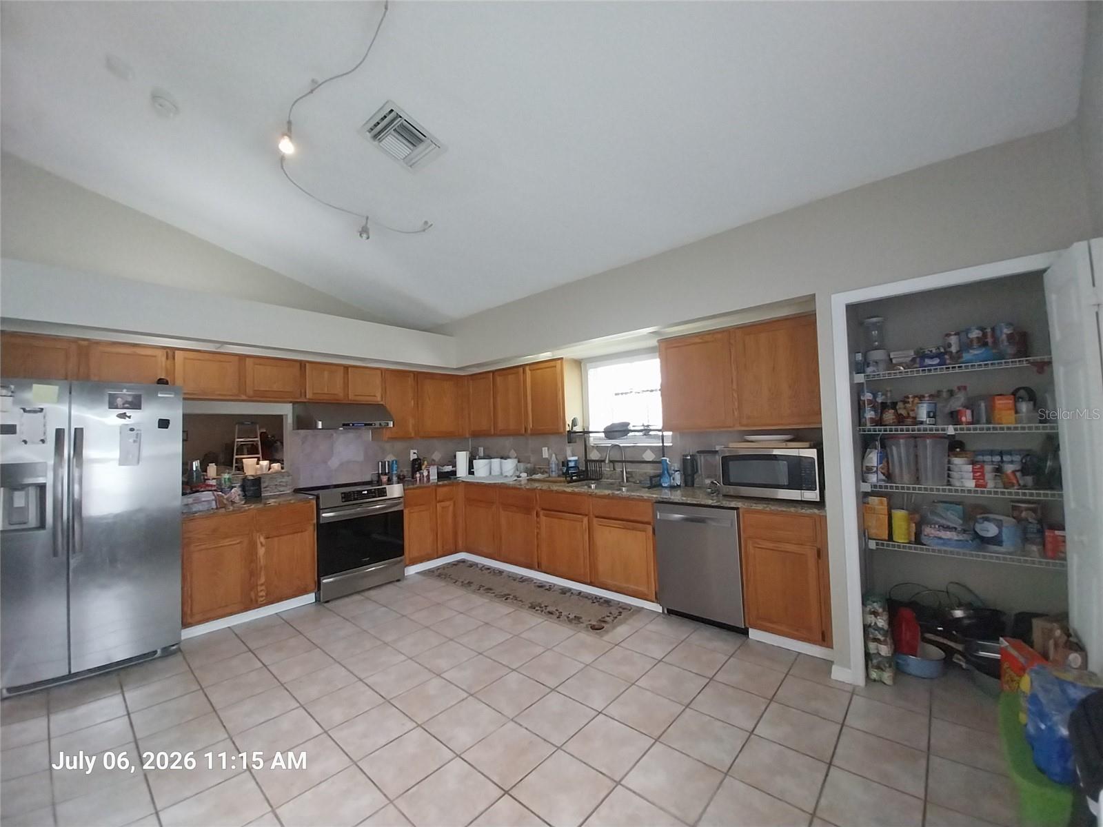 17502 WOODTHRUSH PL — photo 8