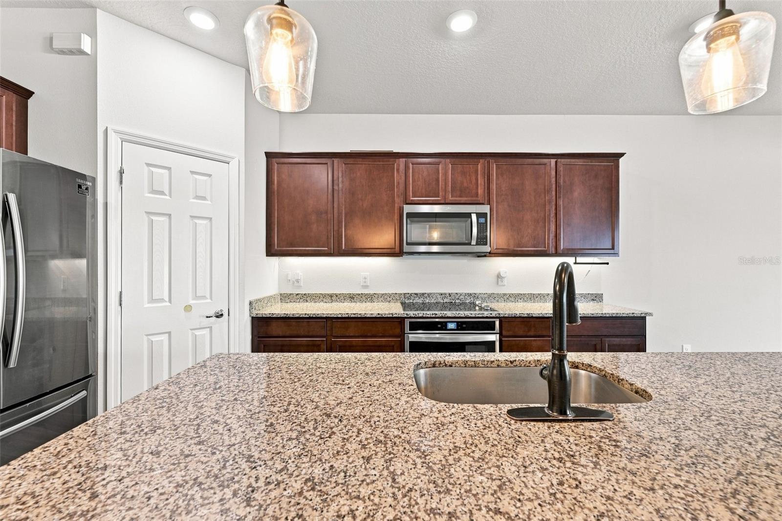 11716 BRIGHTON KNOLL LOOP — photo 13