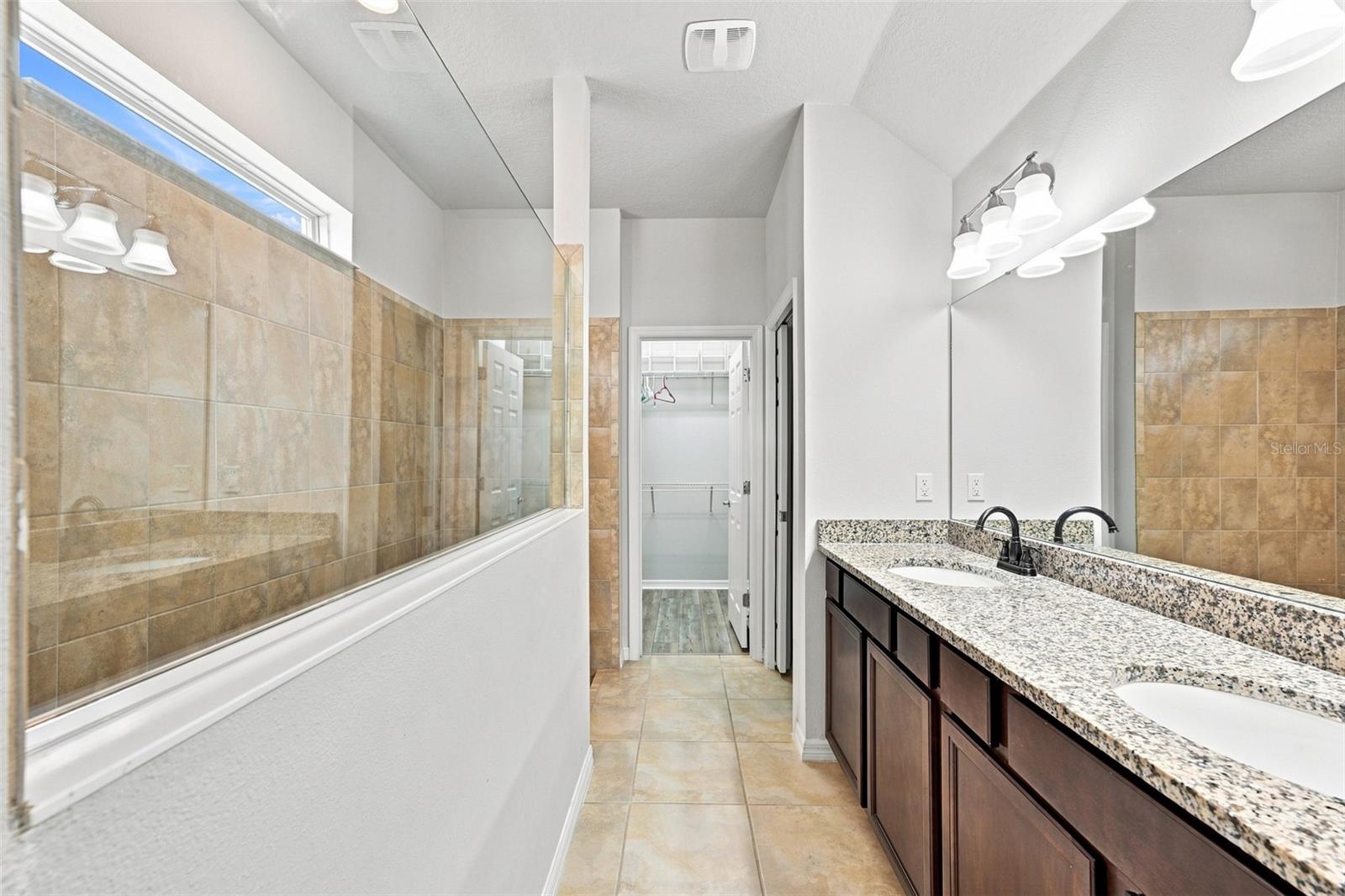 11716 BRIGHTON KNOLL LOOP — photo 23
