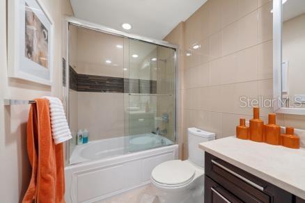 11 BAYMONT ST #1006 — photo 19