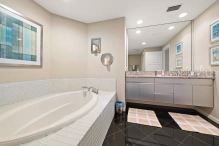 11 BAYMONT ST #1006 — photo 31