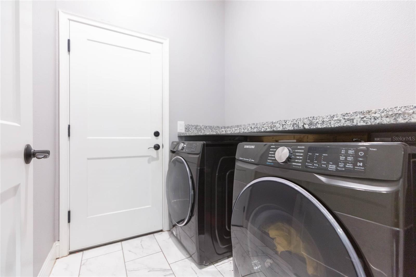 39534 SUNBURST DR — photo 32