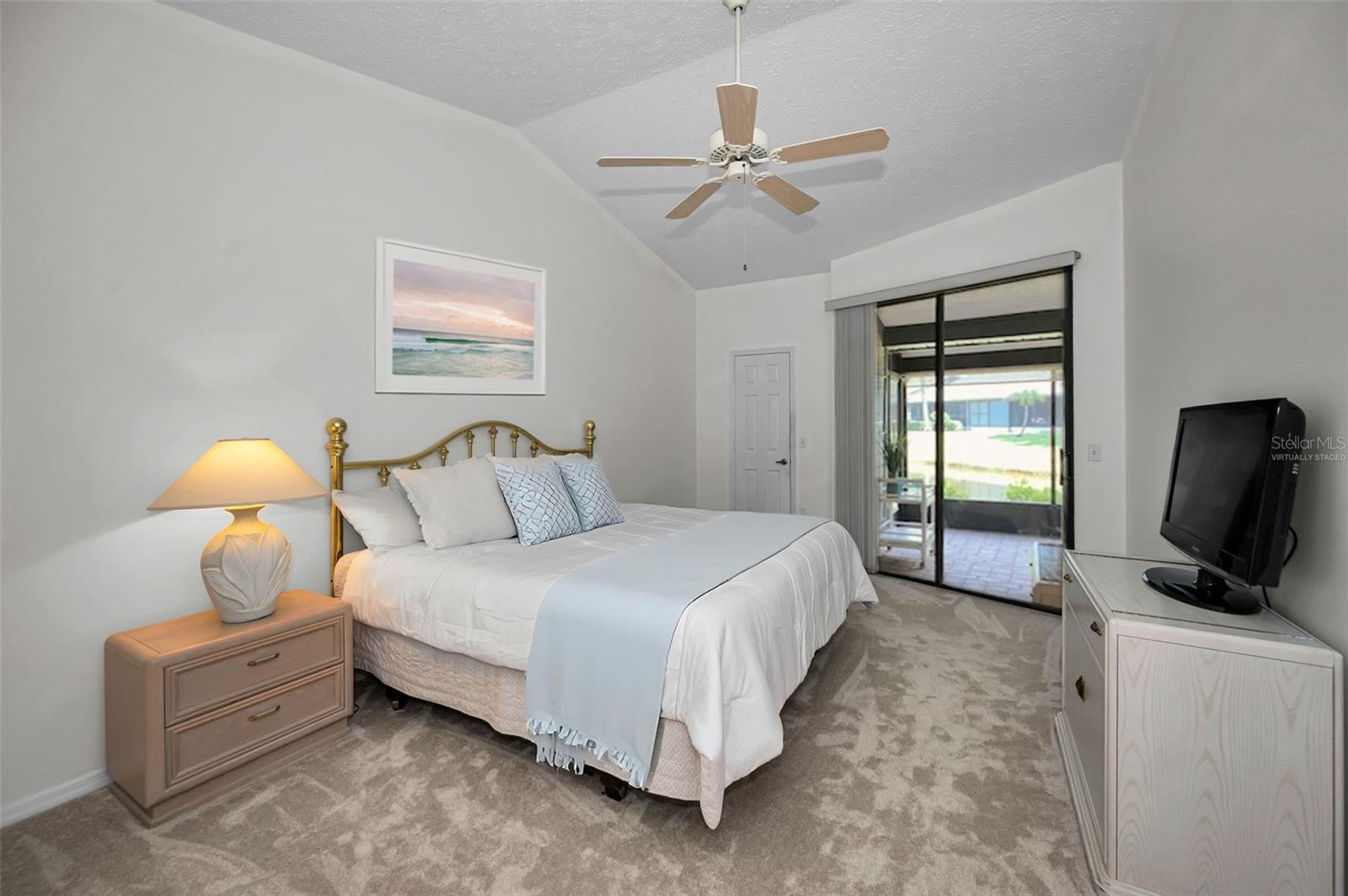 900 LUCAS LN — photo 11
