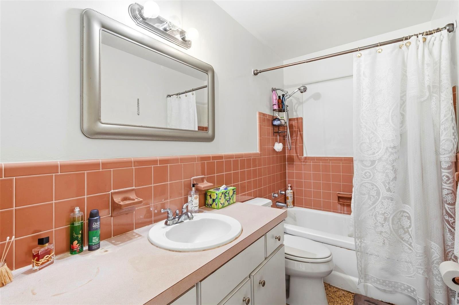 3947 HUNTINGTON ST NE — photo 34