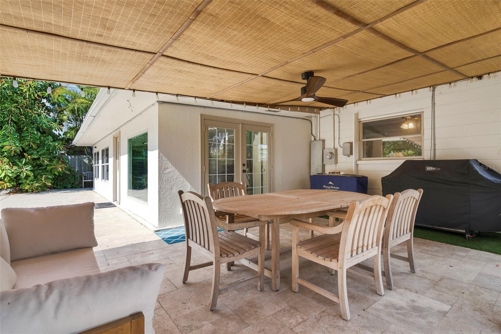 3947 HUNTINGTON ST NE — photo 43