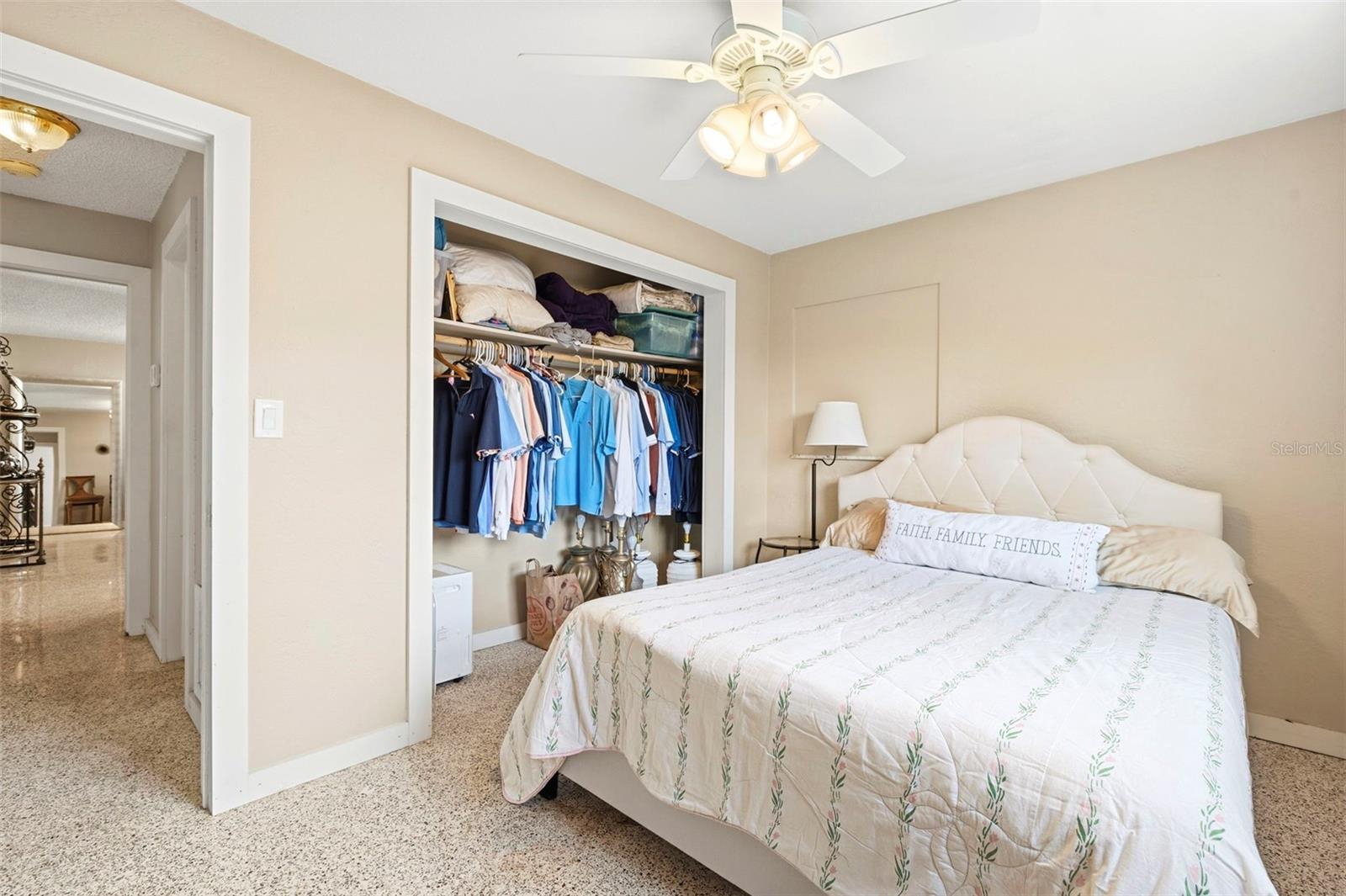 3947 HUNTINGTON ST NE — photo 32