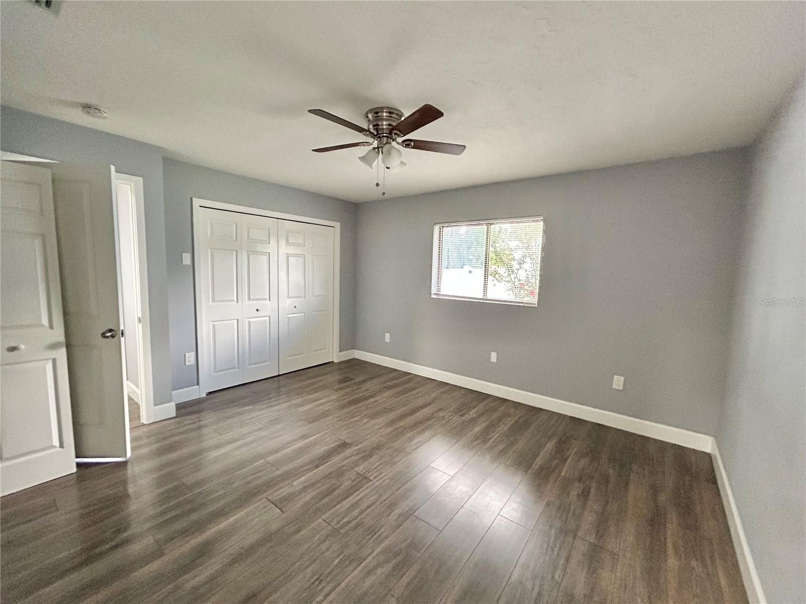 4633 BROOKSDALE DR — photo 21